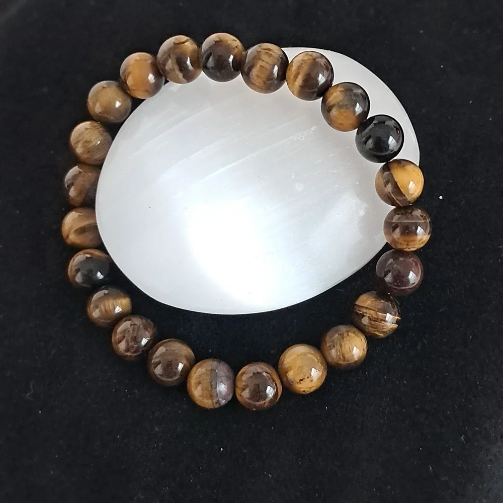 Tigers Eye Natural Crystal Stone Stretchy Bracelet.‎ 8MM Bead Size.